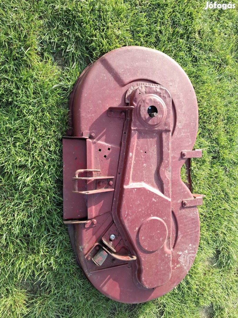 fünyíró traktor murray fűnyírótraktor kaszaház