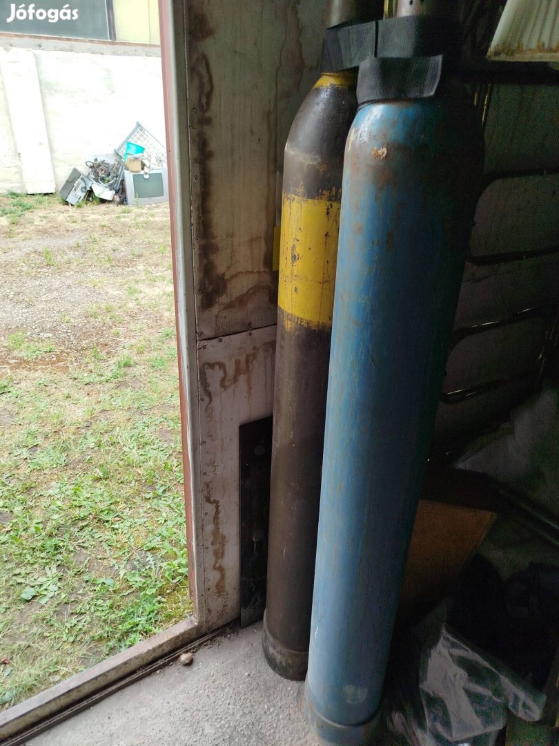 gáz -oxigen palackok,