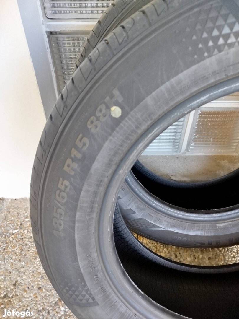 gumiabroncs Kumho új