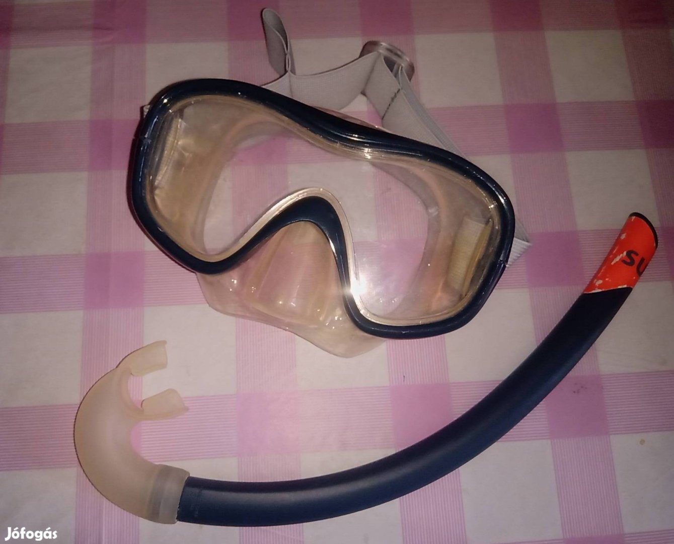 gyerek búvár szemüveg pipával
