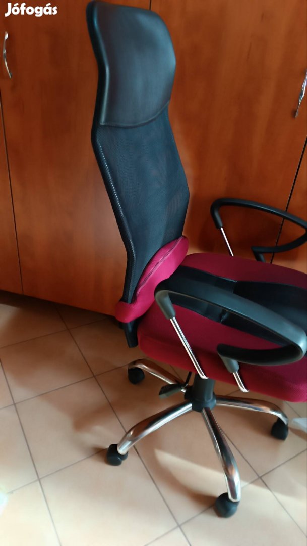 hálós irodai forgószék 