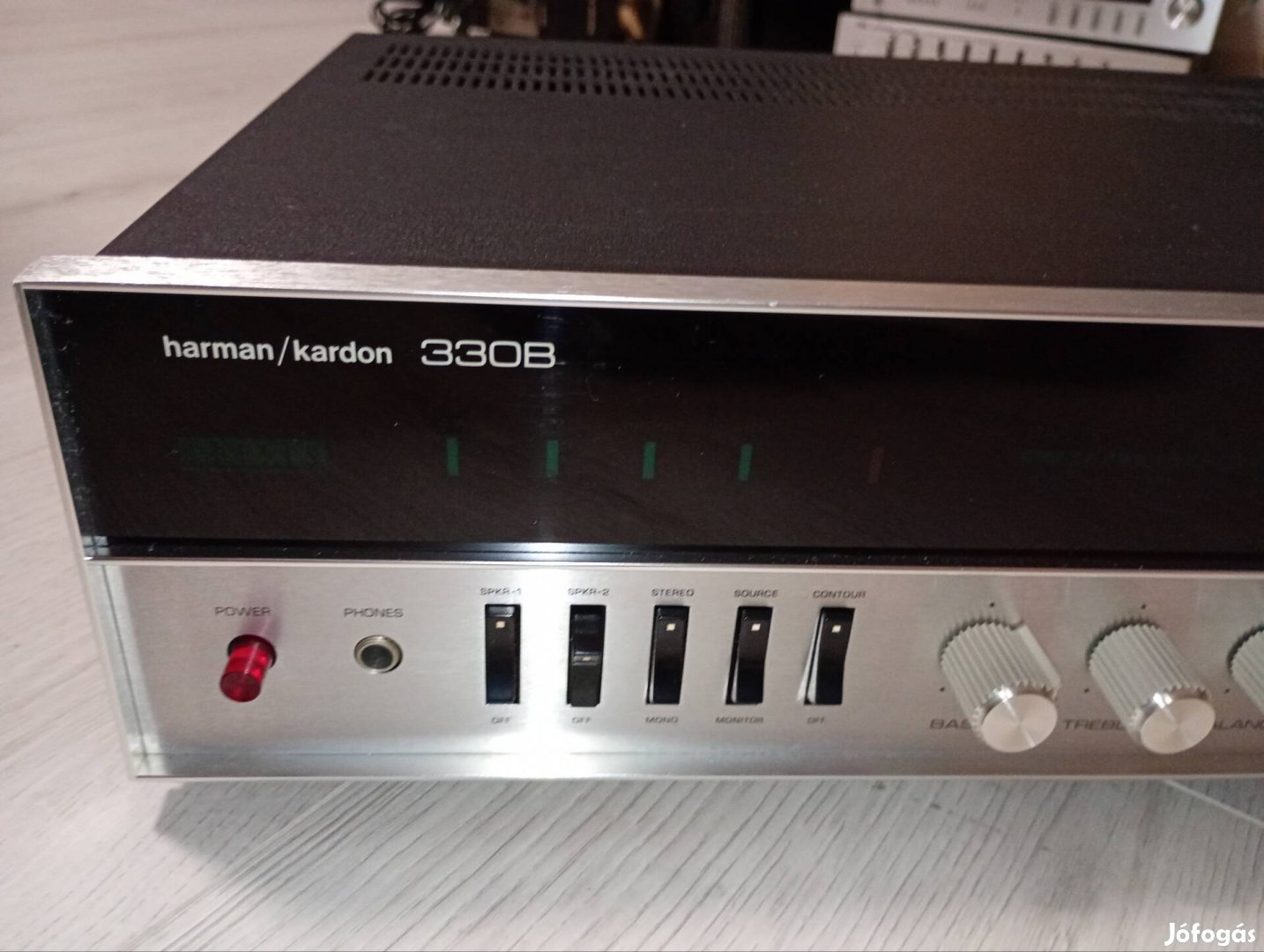 harman kardon 330b erősítő