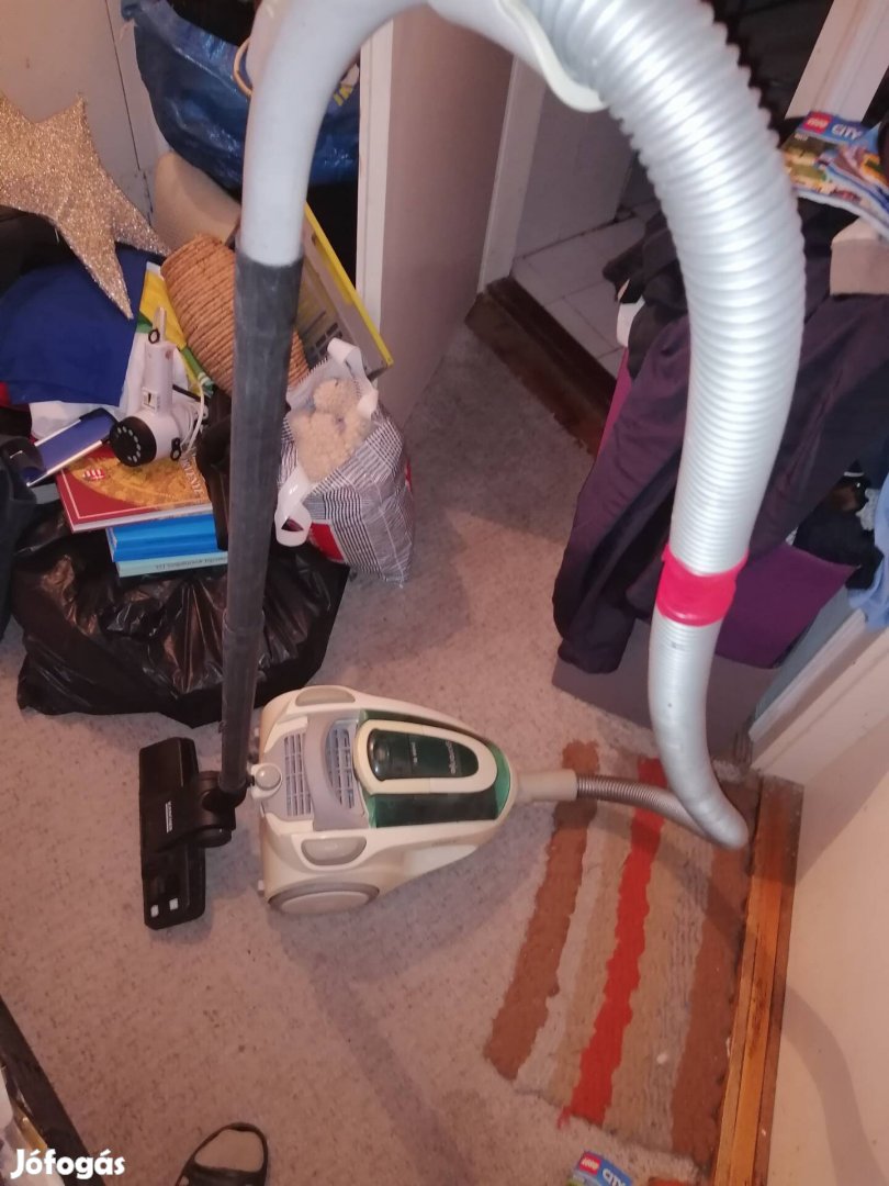 hepa porzsák nélküli porszívó  gegecsovel nincs gond