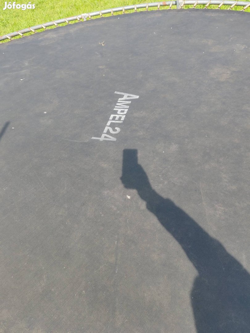 hiányos tranbulin