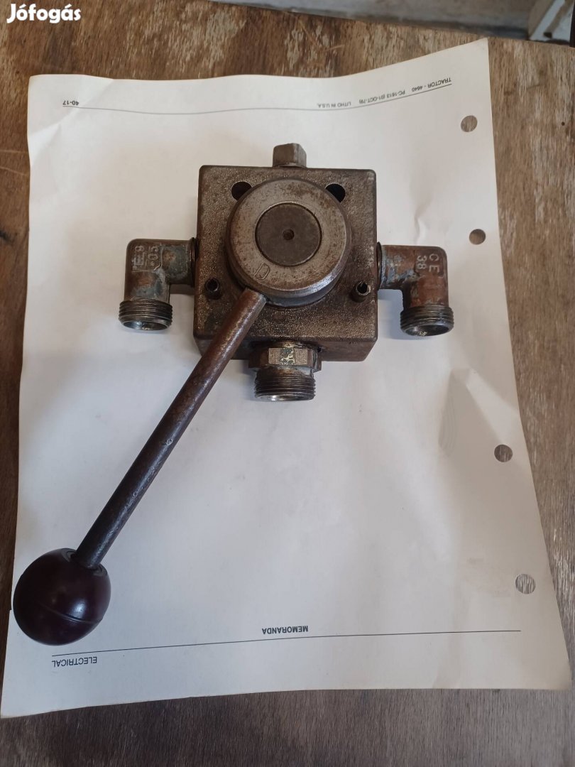 hidraulika váltó szelep.