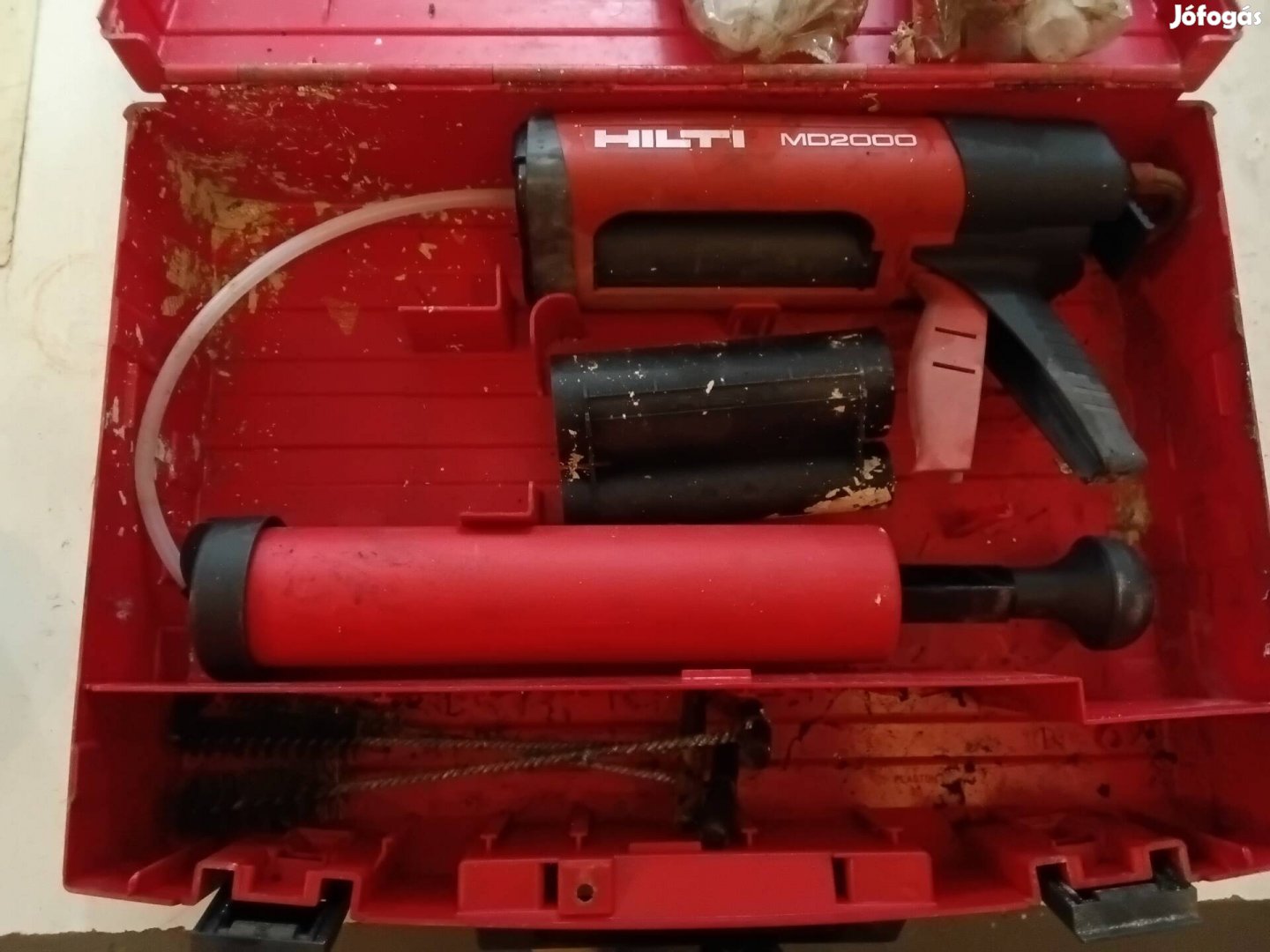 hilti két komponensű ragasztó kinyomó MD2000