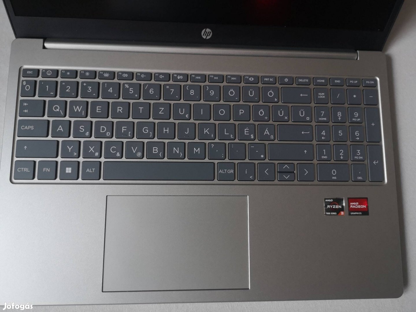 hp laptop 5 hónapos