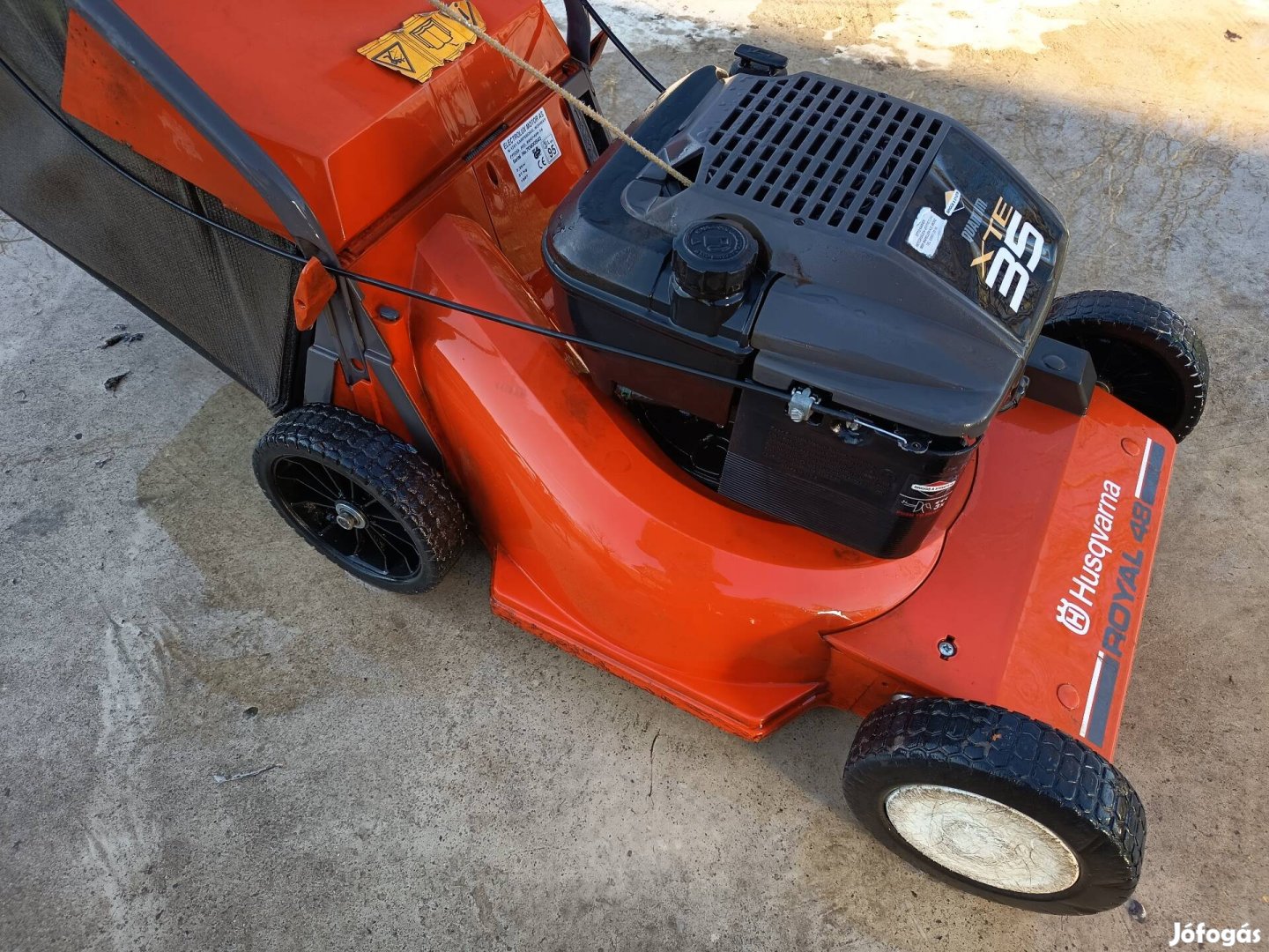 husqvarna benzinmotoros fűnyíró