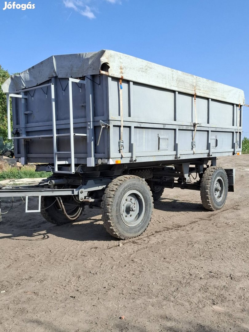 hw 6011 pótkocsi , csere érdekel mbp 9 vagy hw 8011 mtz után