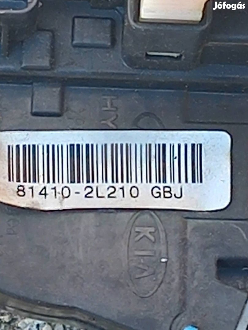 hyundai I 30 cw ajtó elemek eladóak