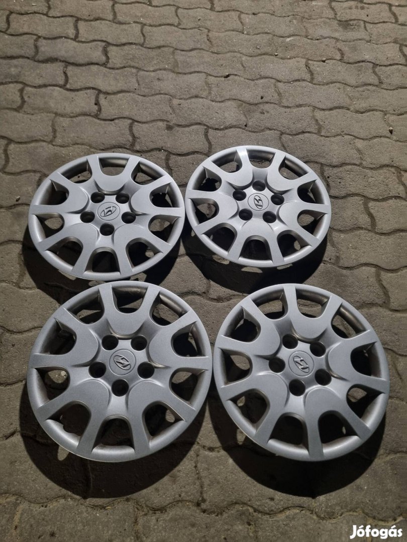 hyundai gyári dísztárcsa 15