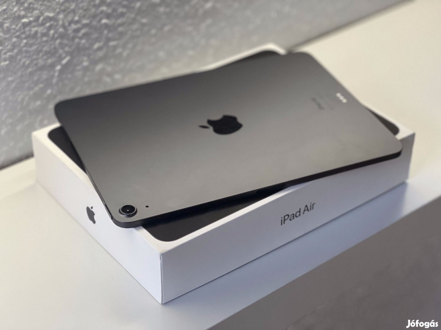 iPad Air 5th Generáció Space Gray 64GB 2 Év Garanciával Számlával