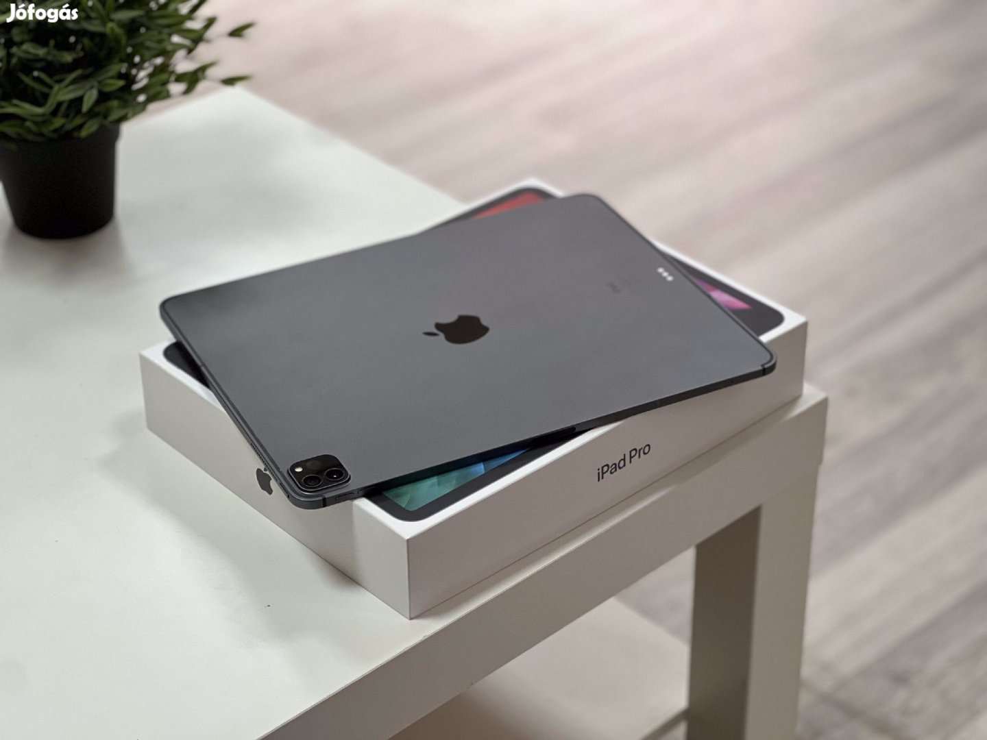 iPad Pro 4th Generáció Space Gray CEL 128GB 1 Év Garanciával