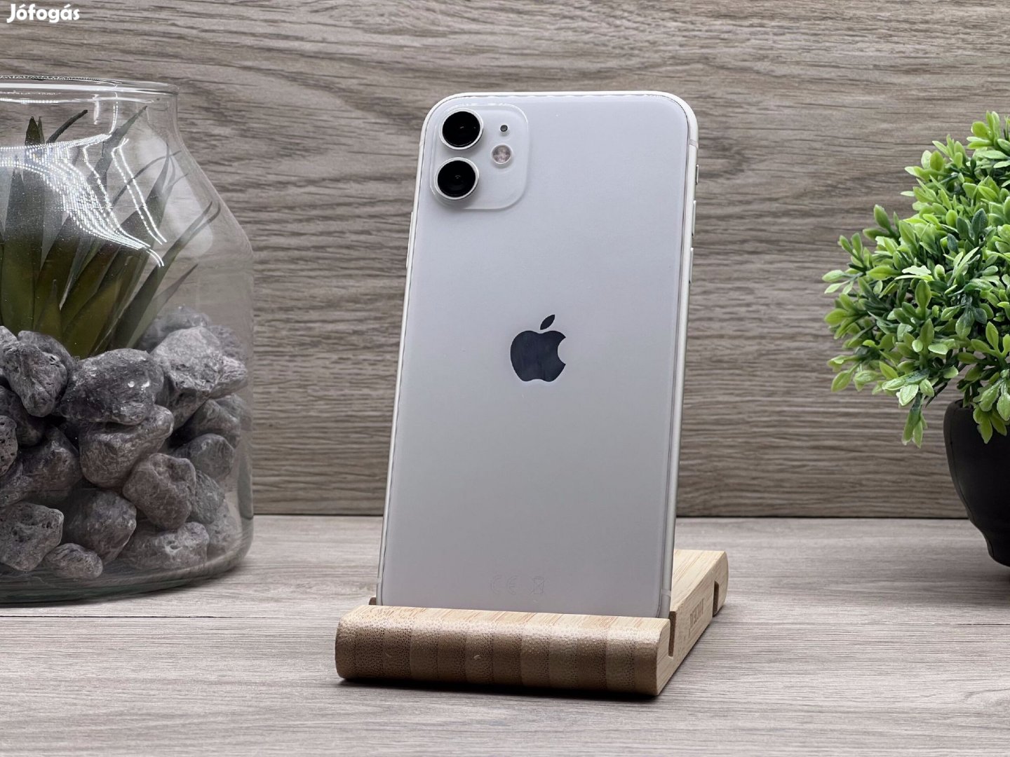 iPhone 11 White 128GB 2 ÉV Garanciával Számlával 100% Akksi