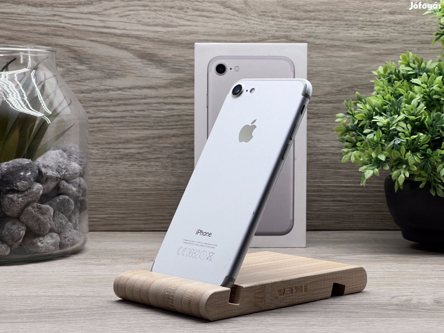 iPhone 7 Silver 32GB 2 ÉV Garanciával Számlával Aksi 100%