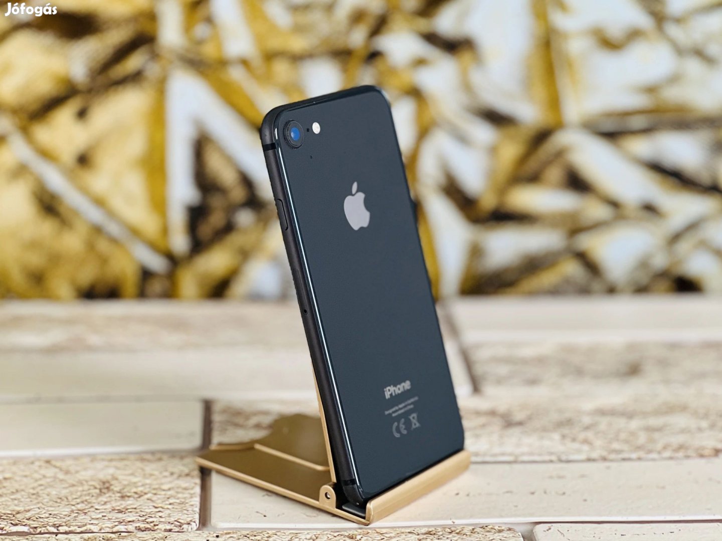 iPhone 8 64 GB Black szép állapotú - 12 HÓ GARANCIA