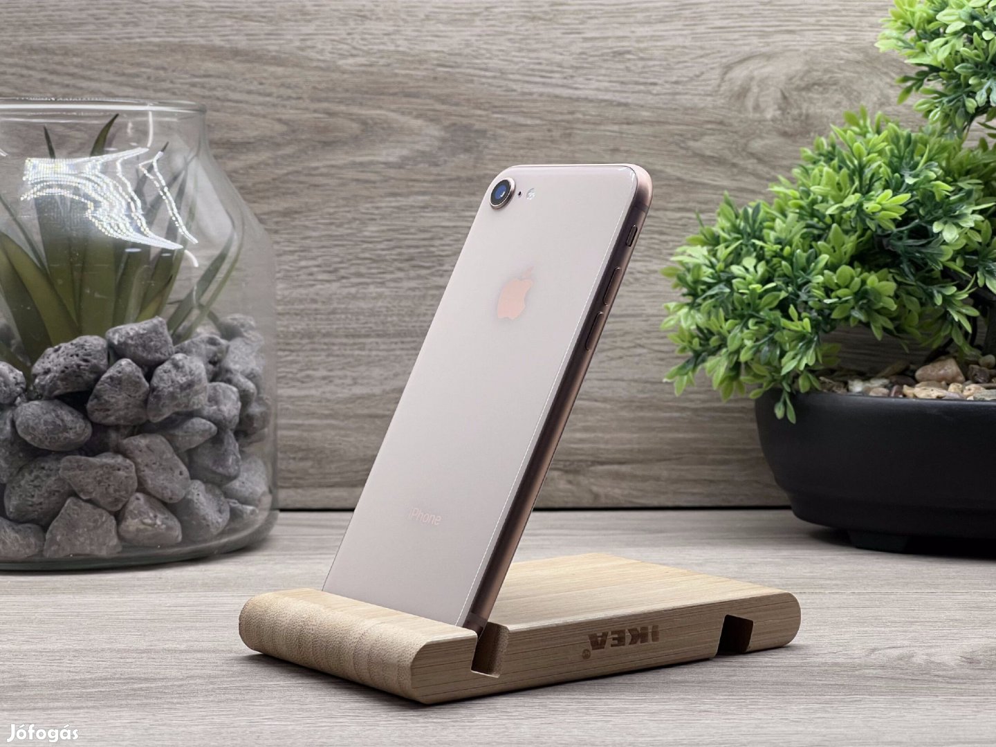 iPhone 8 Gold 64GB 2 ÉV Garanciával Számlával Aksi 100%