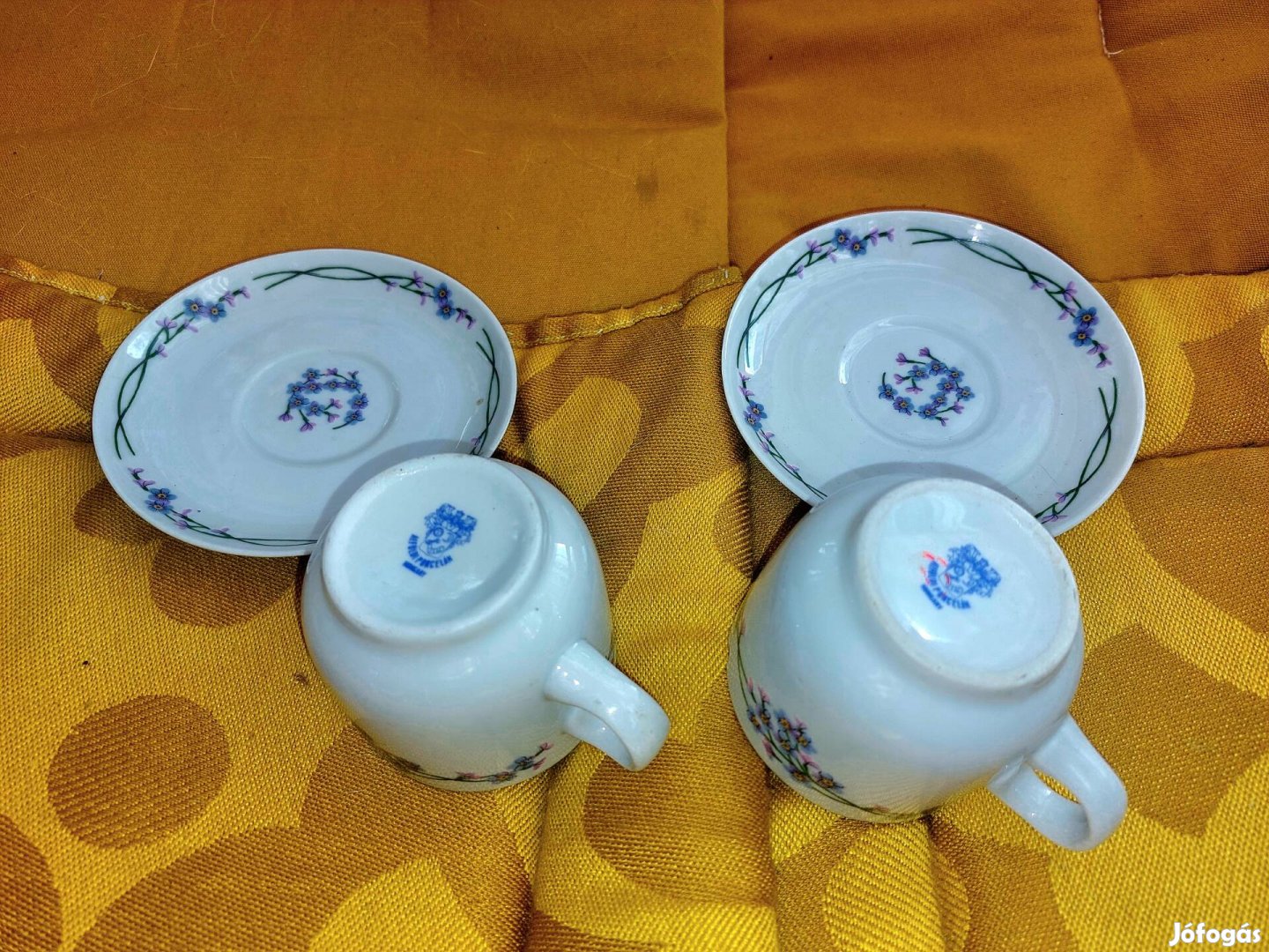 ibolya mintas alfoldi porcelan káves csesze parban