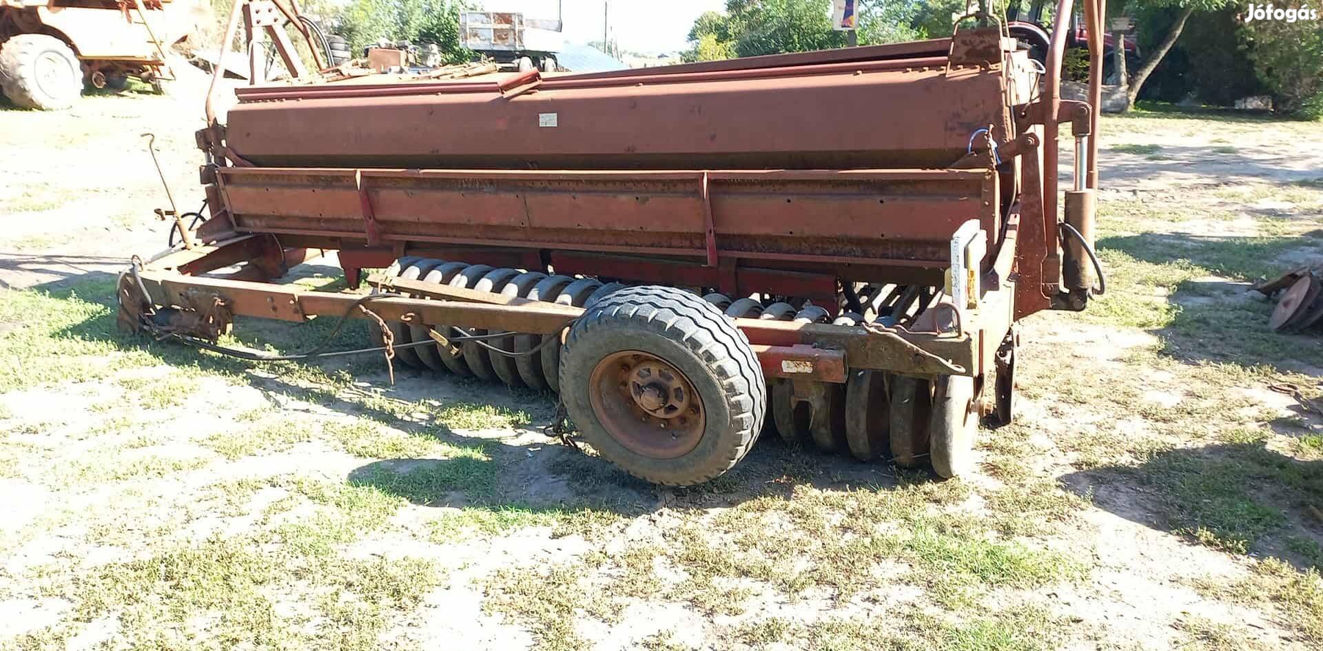 ih 6200 vetőgép alkatrészek