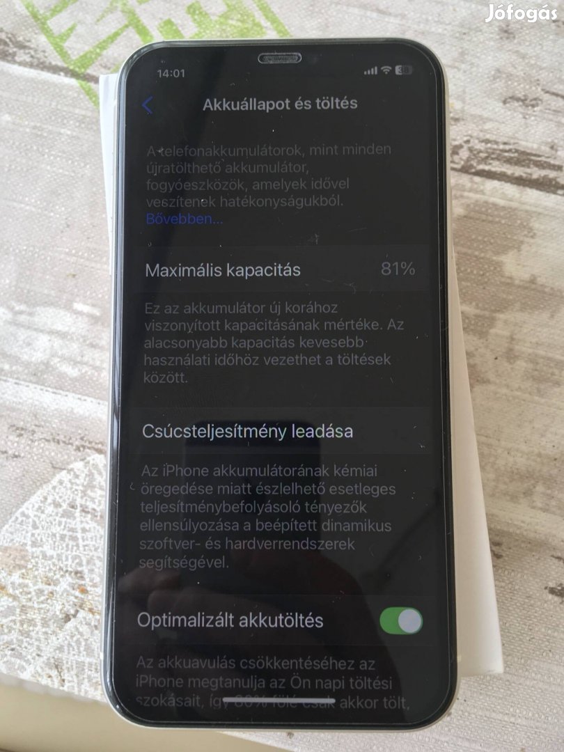 iphone 11 független