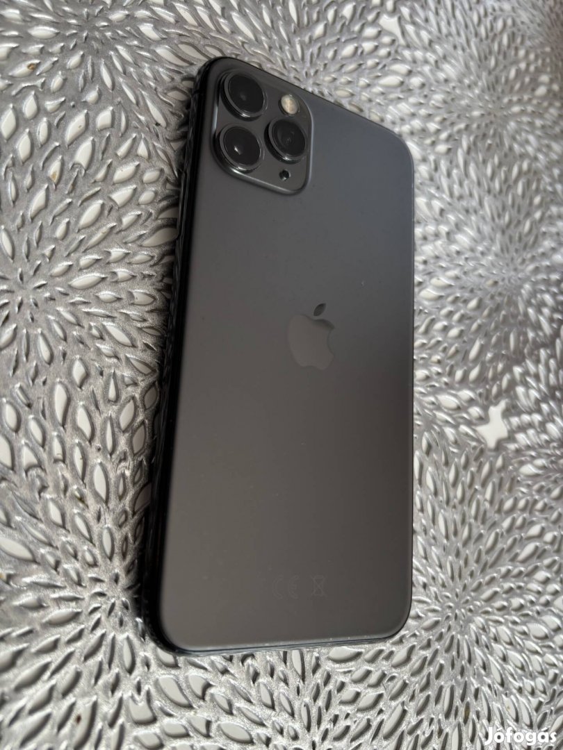 iphone 11 pro felújított, új gyári tokjával