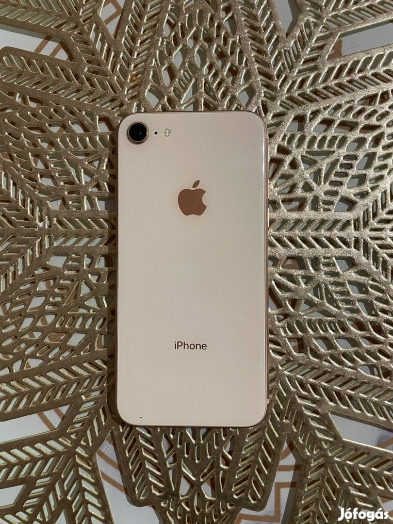 iphone 8 64gb Rosegold Színben Gyönyörű Állapot Független 