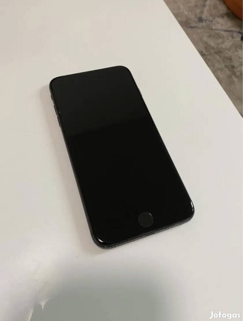 iphone 8 plusz eladó 