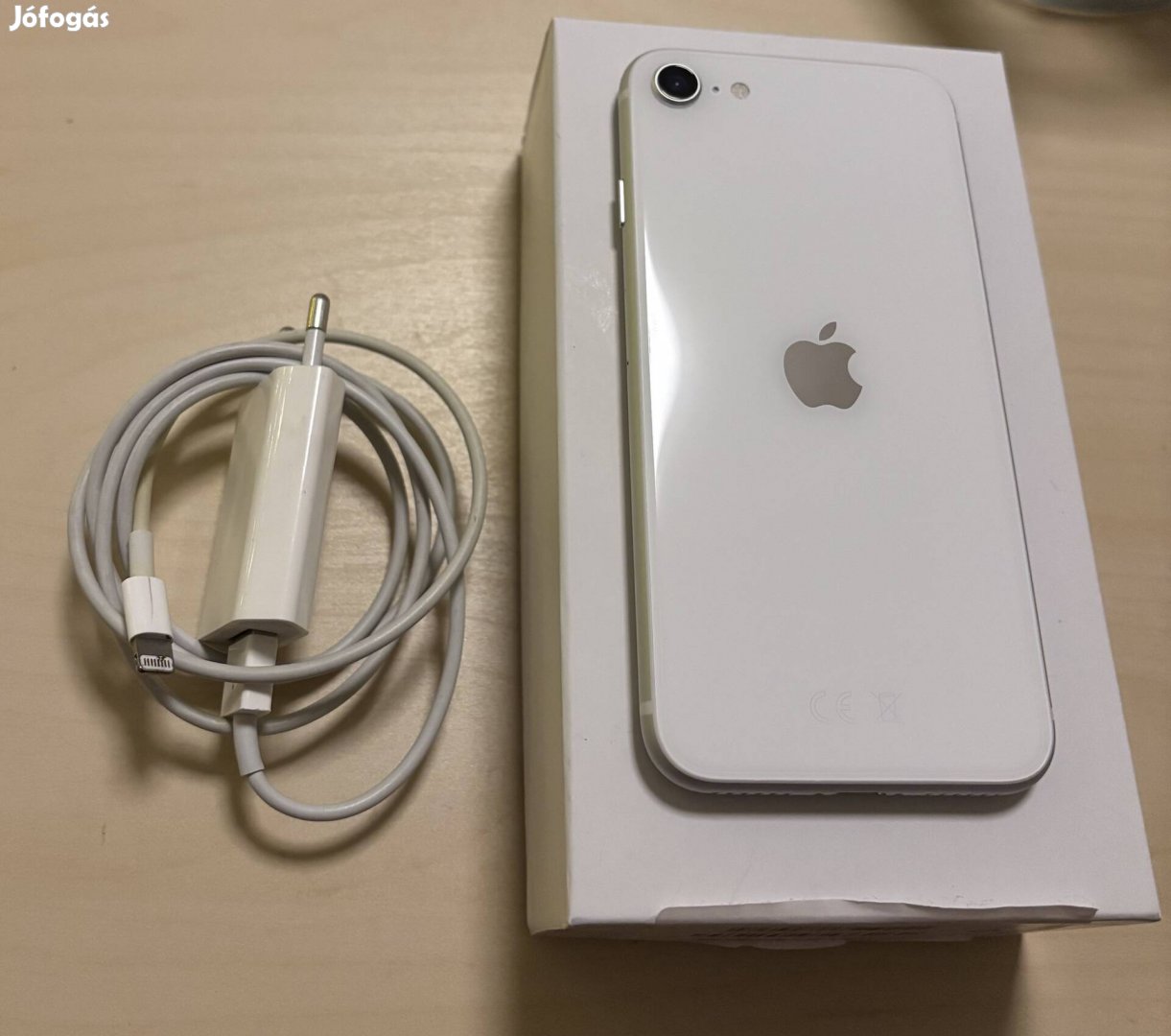 iphone SE 2020 64GB (Fehér)