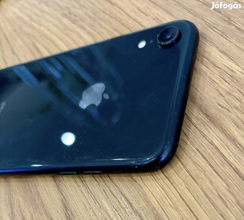 iphone xr eladó