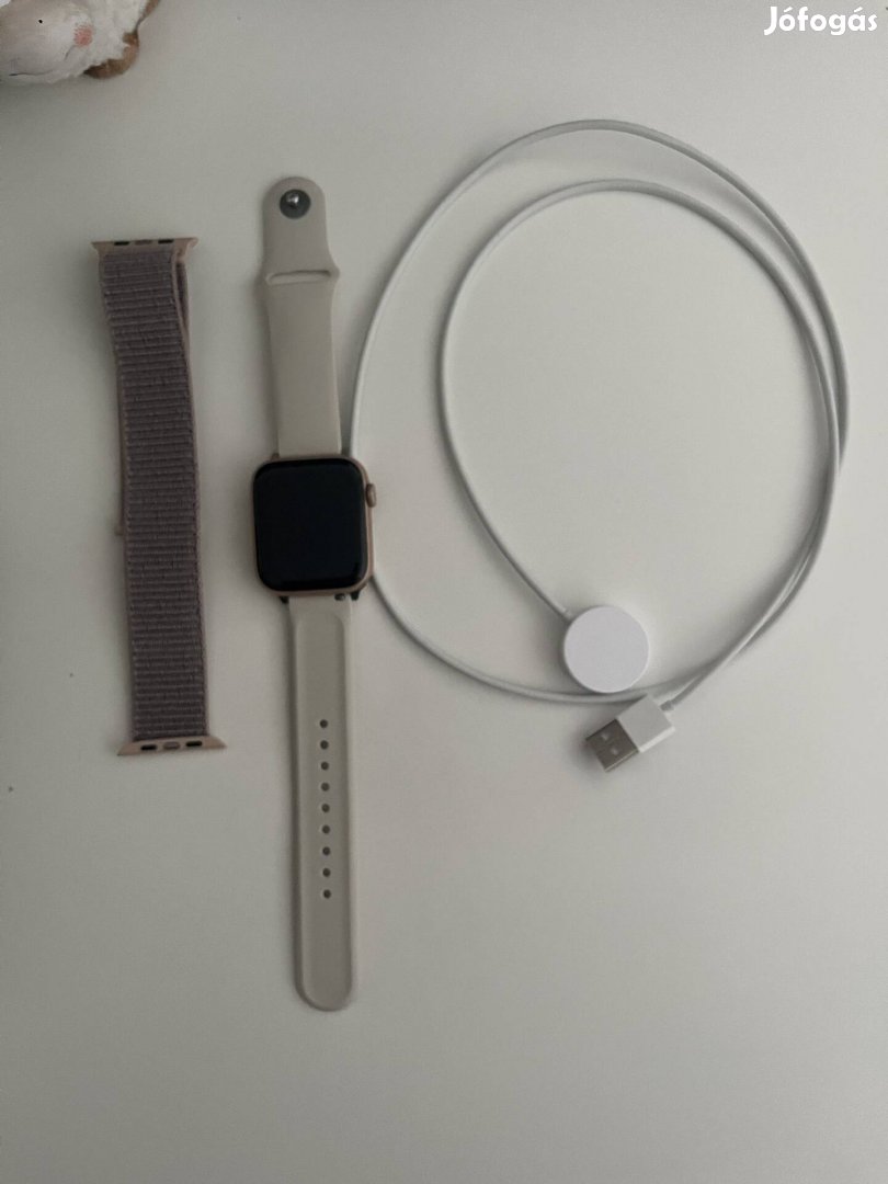 iwatch SE 44 mm rose gold