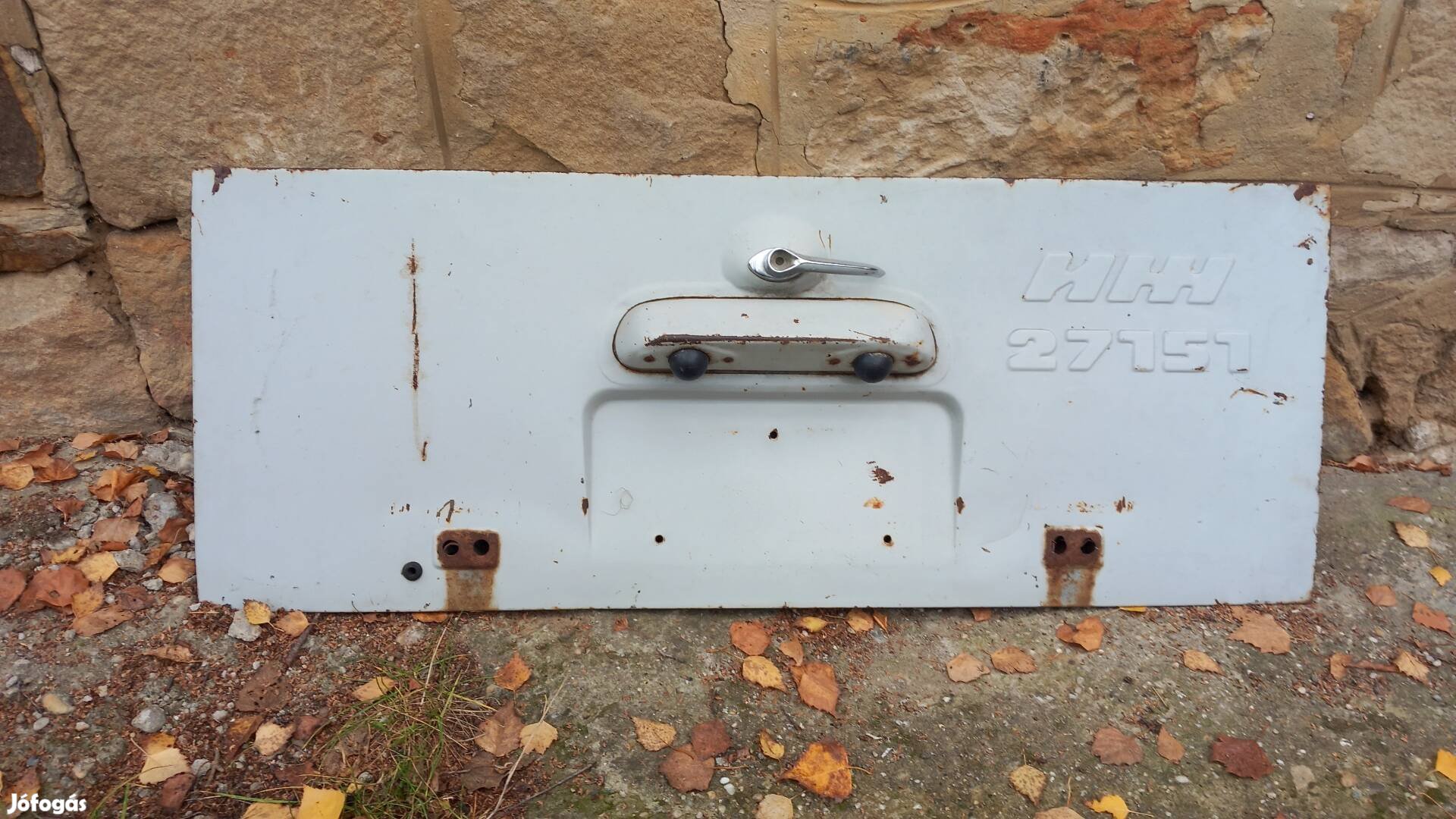 izs 2715 hátsó ajtó