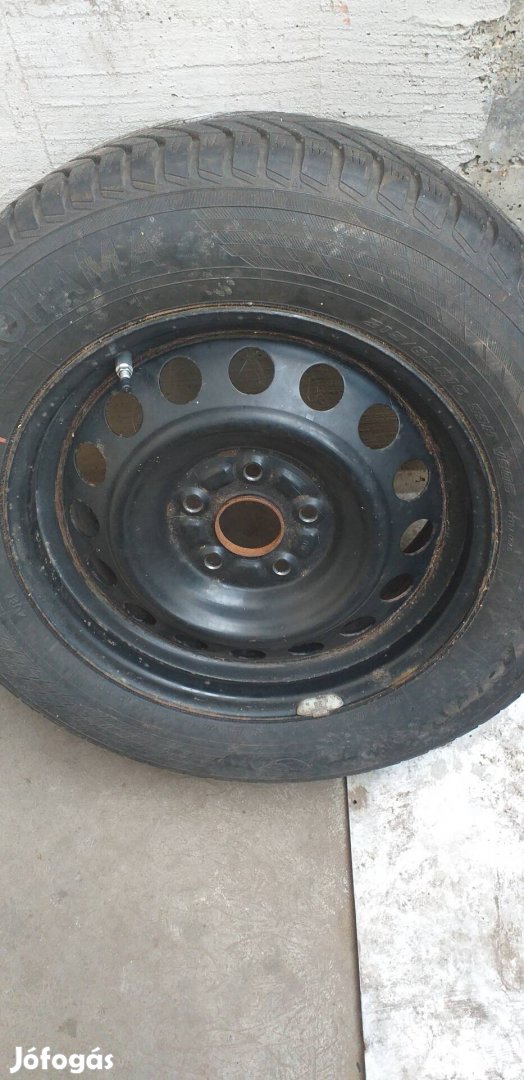 jó állapotú Vitara téligumi