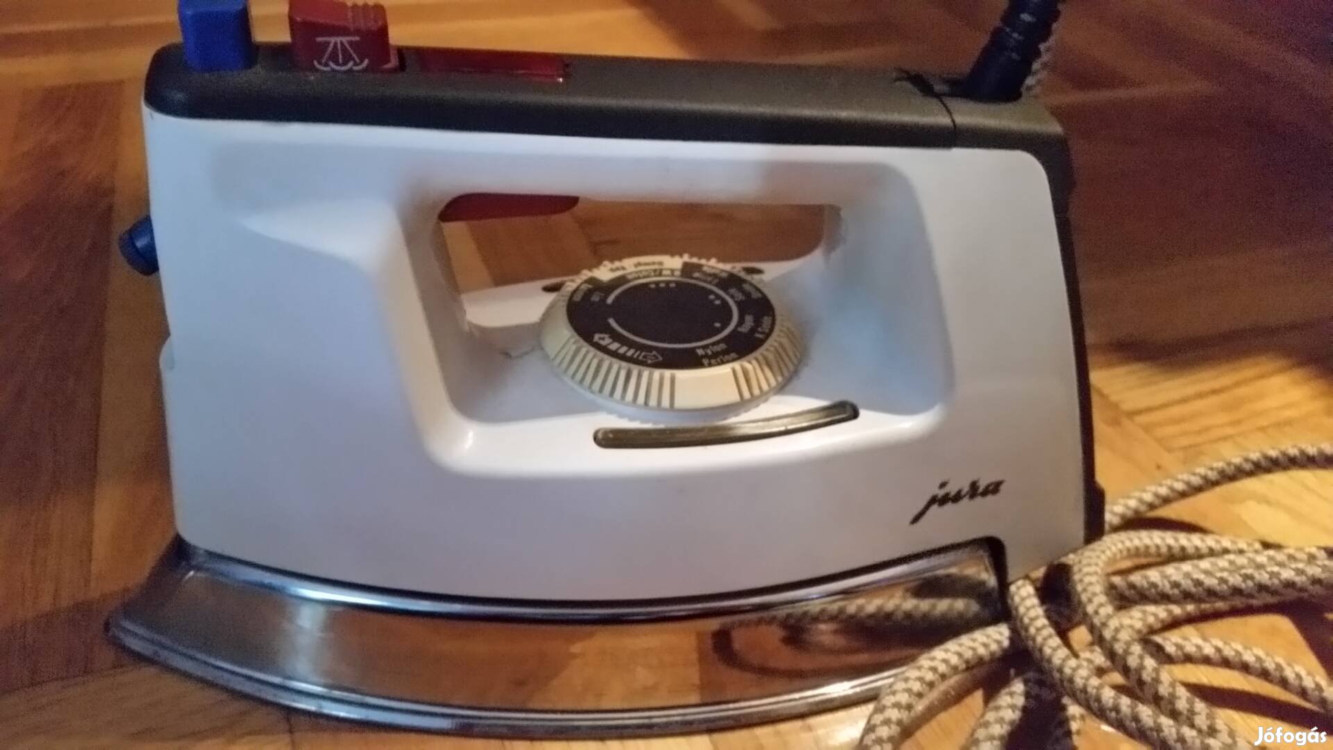 jura gőzölős vasaló