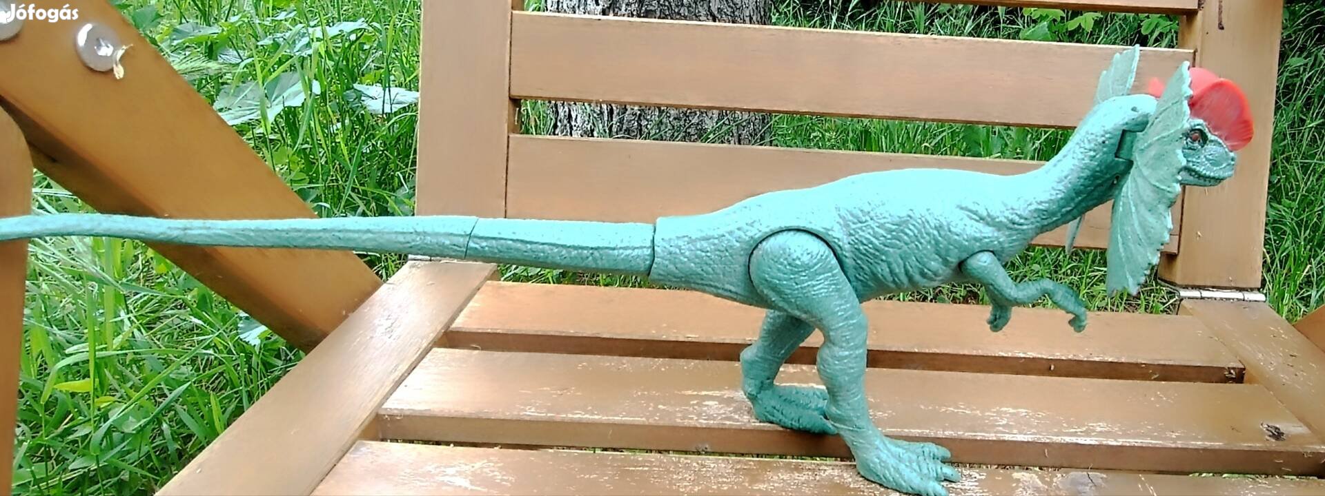 jurassic world dilophosaurus 