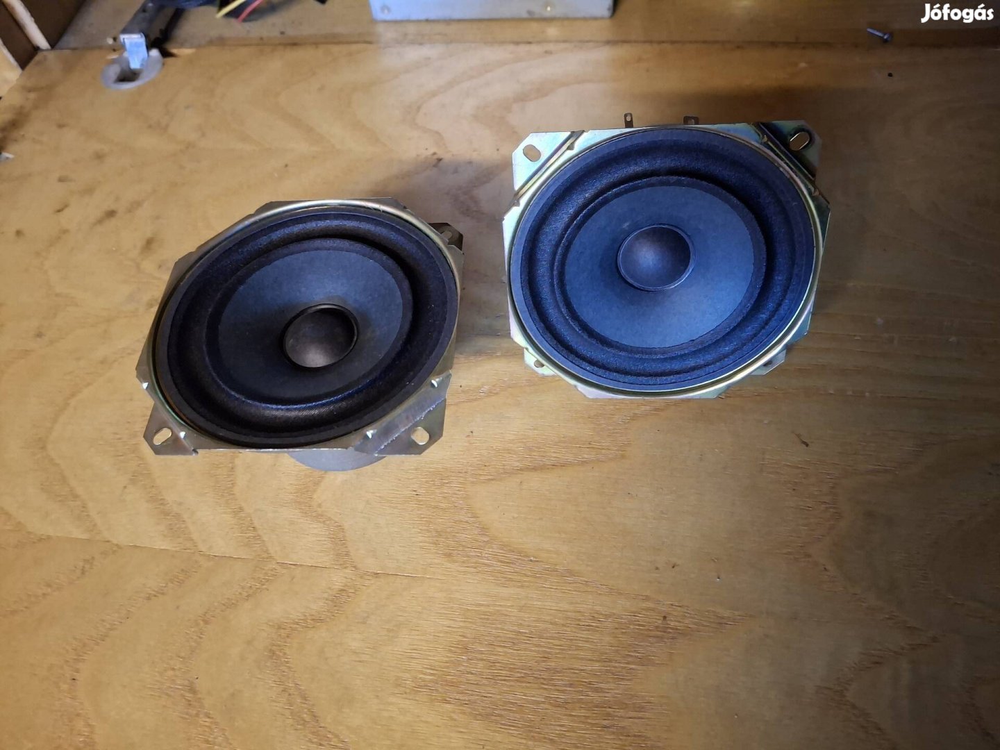 jvc tv hangszórópár 4