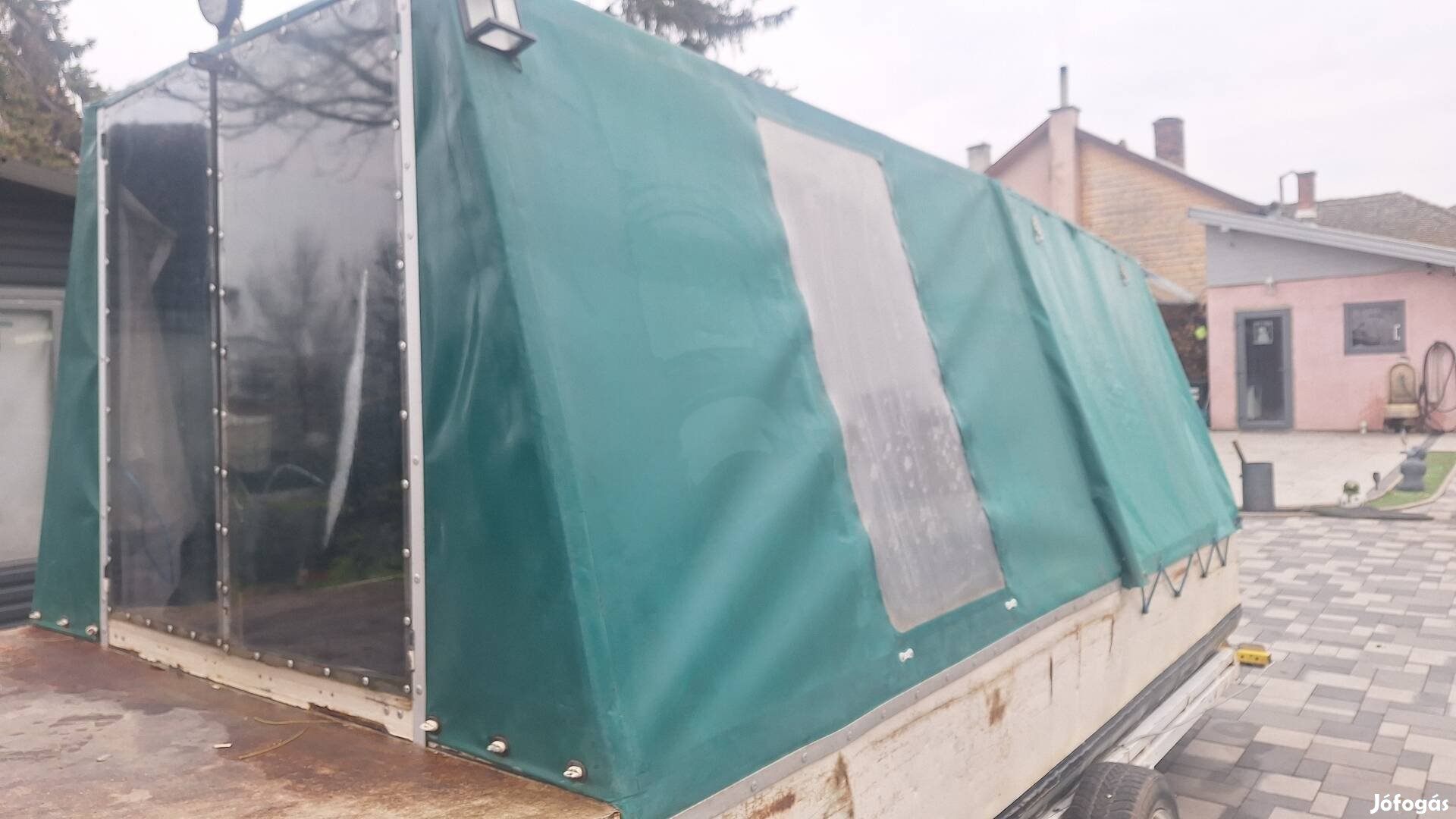 kabinos csónak,lakó hajó