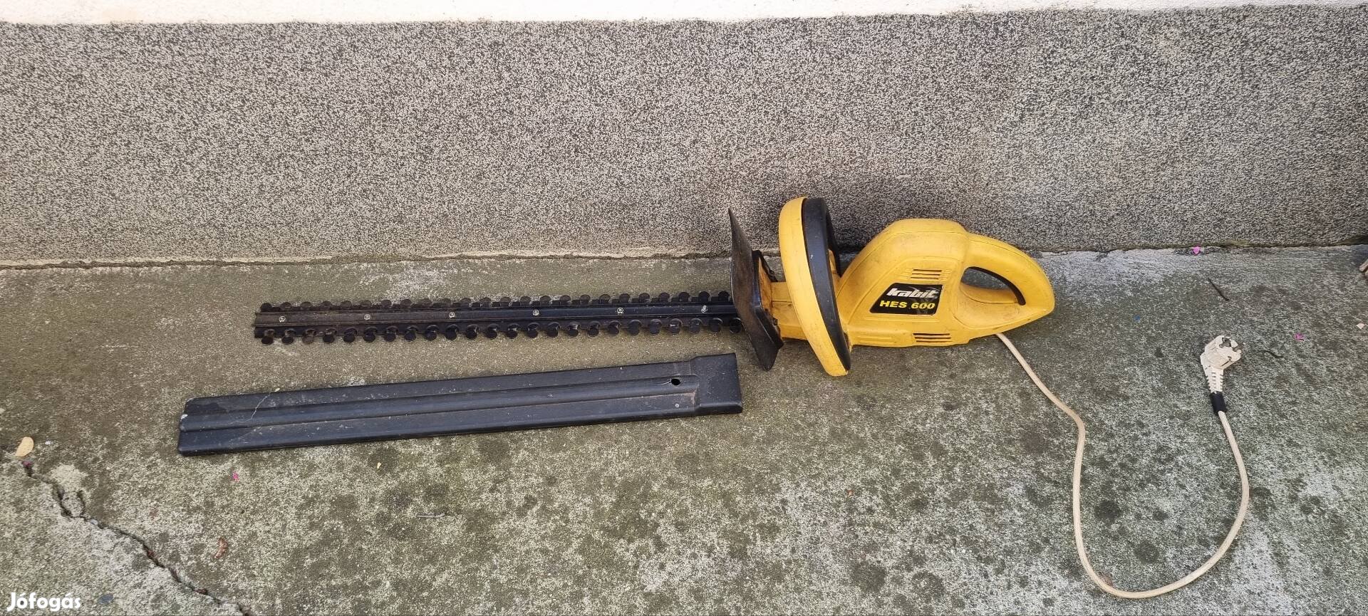kabit HES600 elektromos sövényvágó hibás