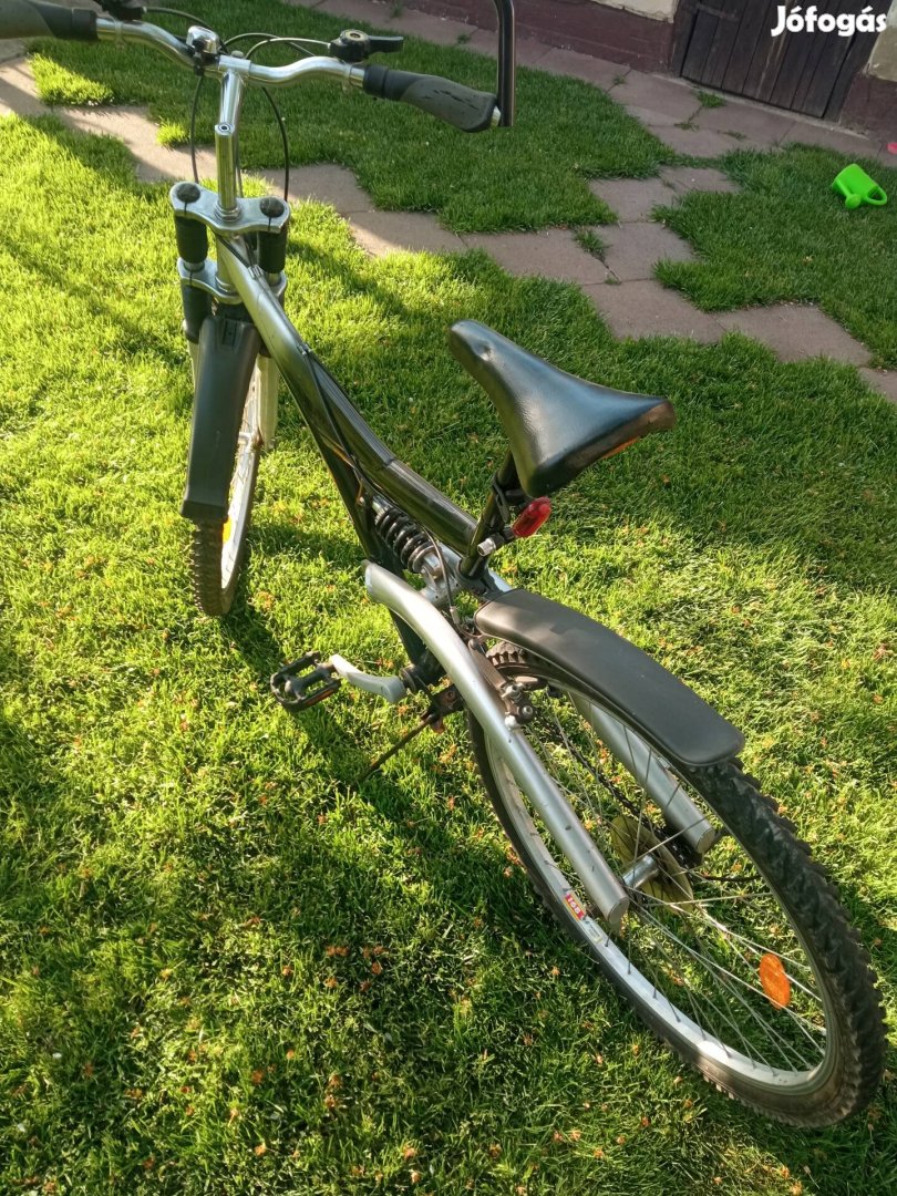 kerékpár 26- os MTB 