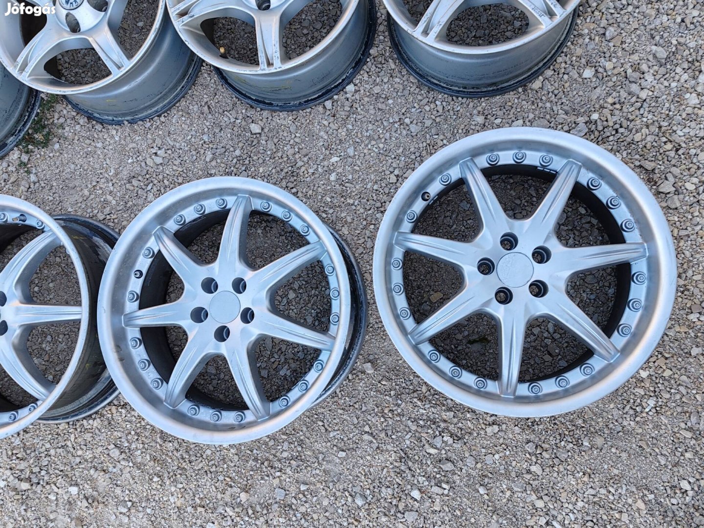 ket garnitura alufelni 45ezer ft