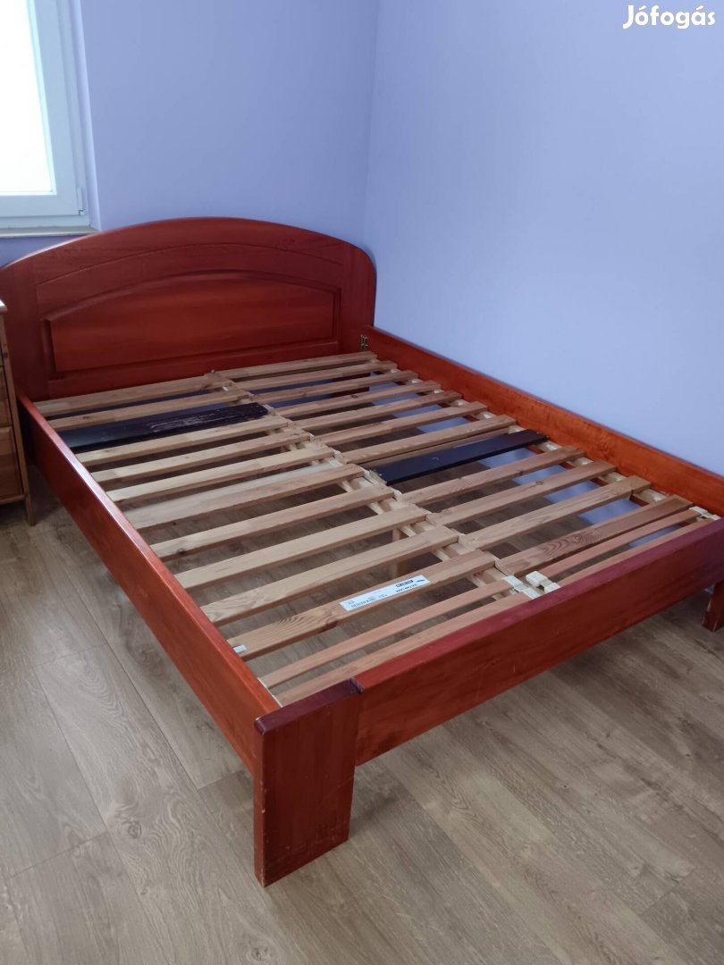 kétszemélyes agy eladó új matraccal