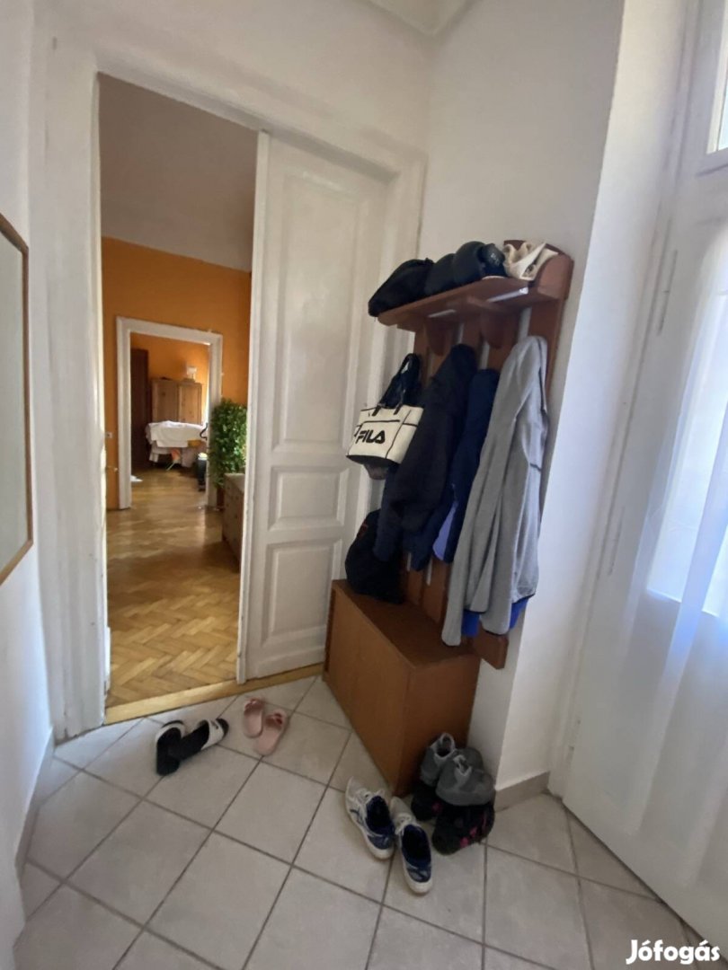 kétszobás 8. kerületi lakás