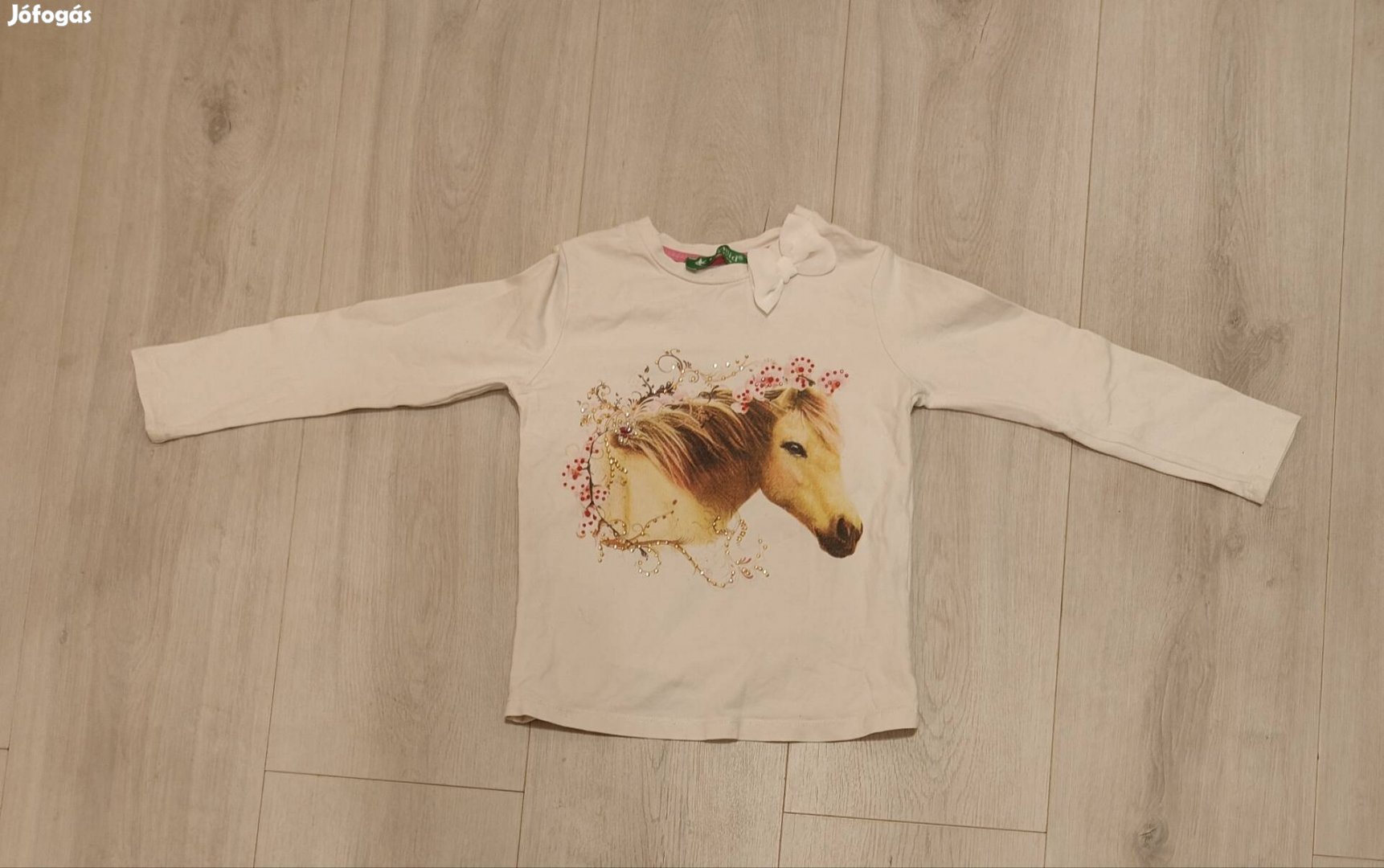 kettő lány hosszú ujjú póló