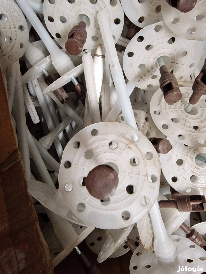 kew tsd 8x200 szigetelő dübel fém szeggel 