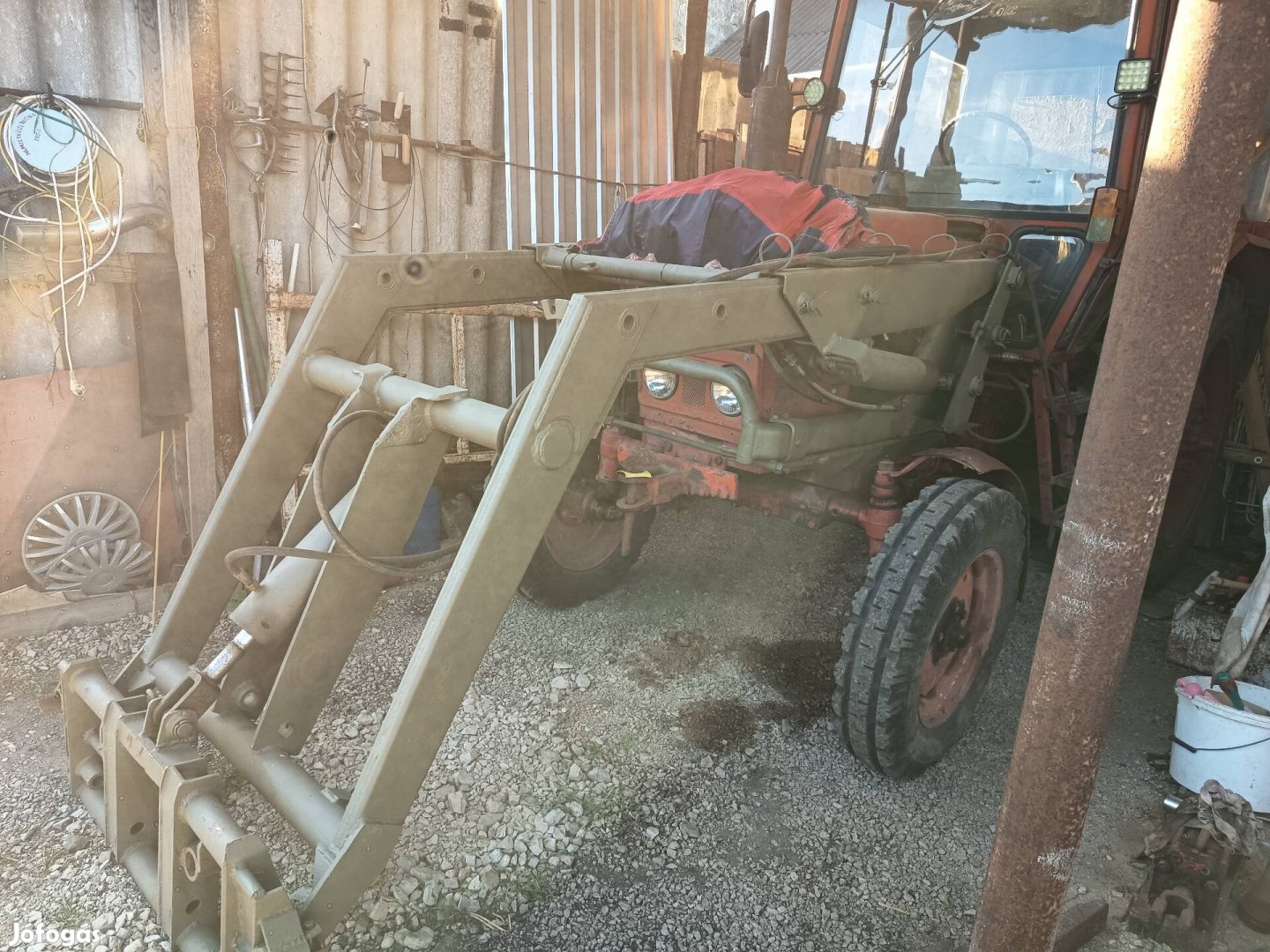 khr 1500 homlok rakodó eladó 
