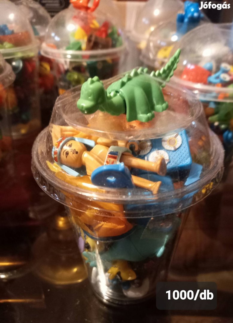 kinder figurák
