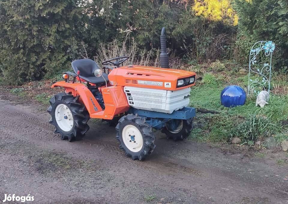 kis traktor Kubota B1200