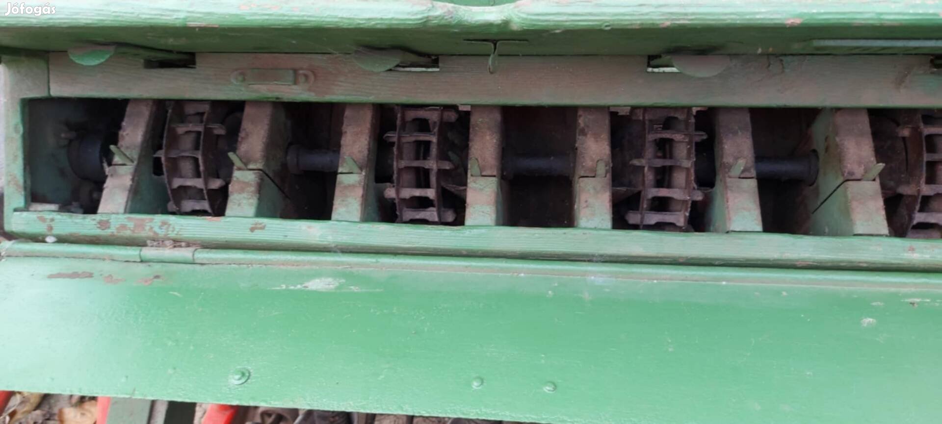 kis traktor munkaeszközök 
