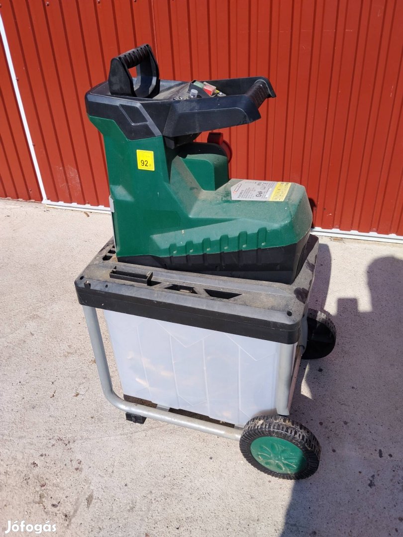 komposztáló aprító daráló galy forgókéses galydaráló