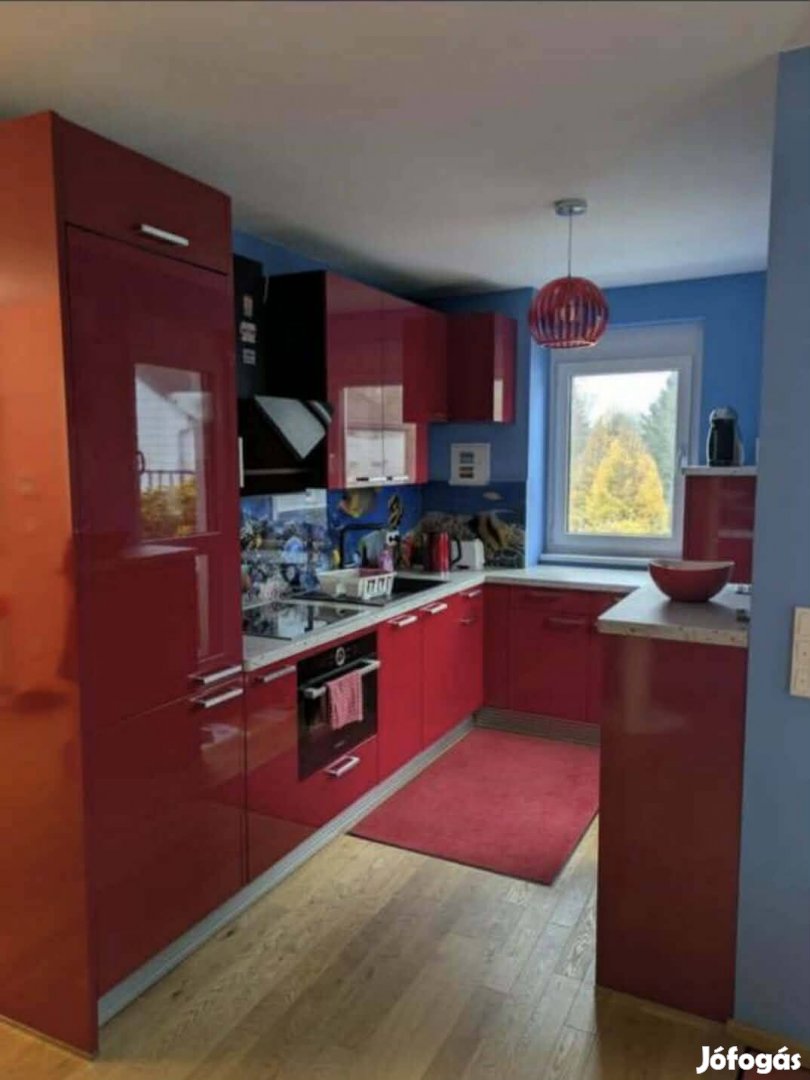 konyhabútor eladó