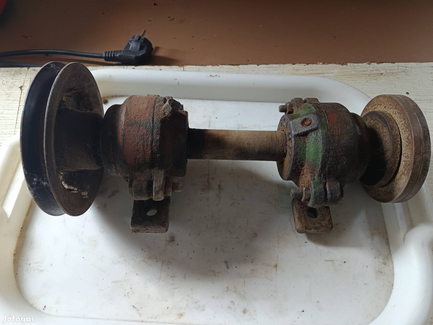 körfűrész tengely eladó